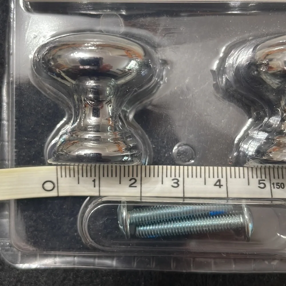 IKEA knobs. Never opened. 2 packs of 2. Faglavik
